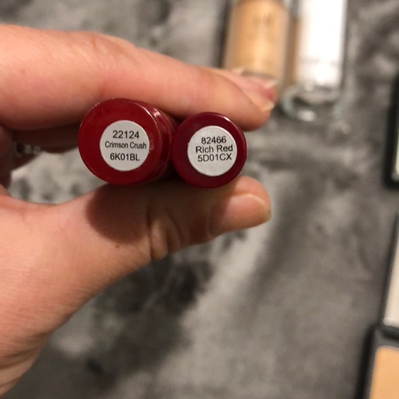 E.l.f. Bundle - Picture 8 of 8